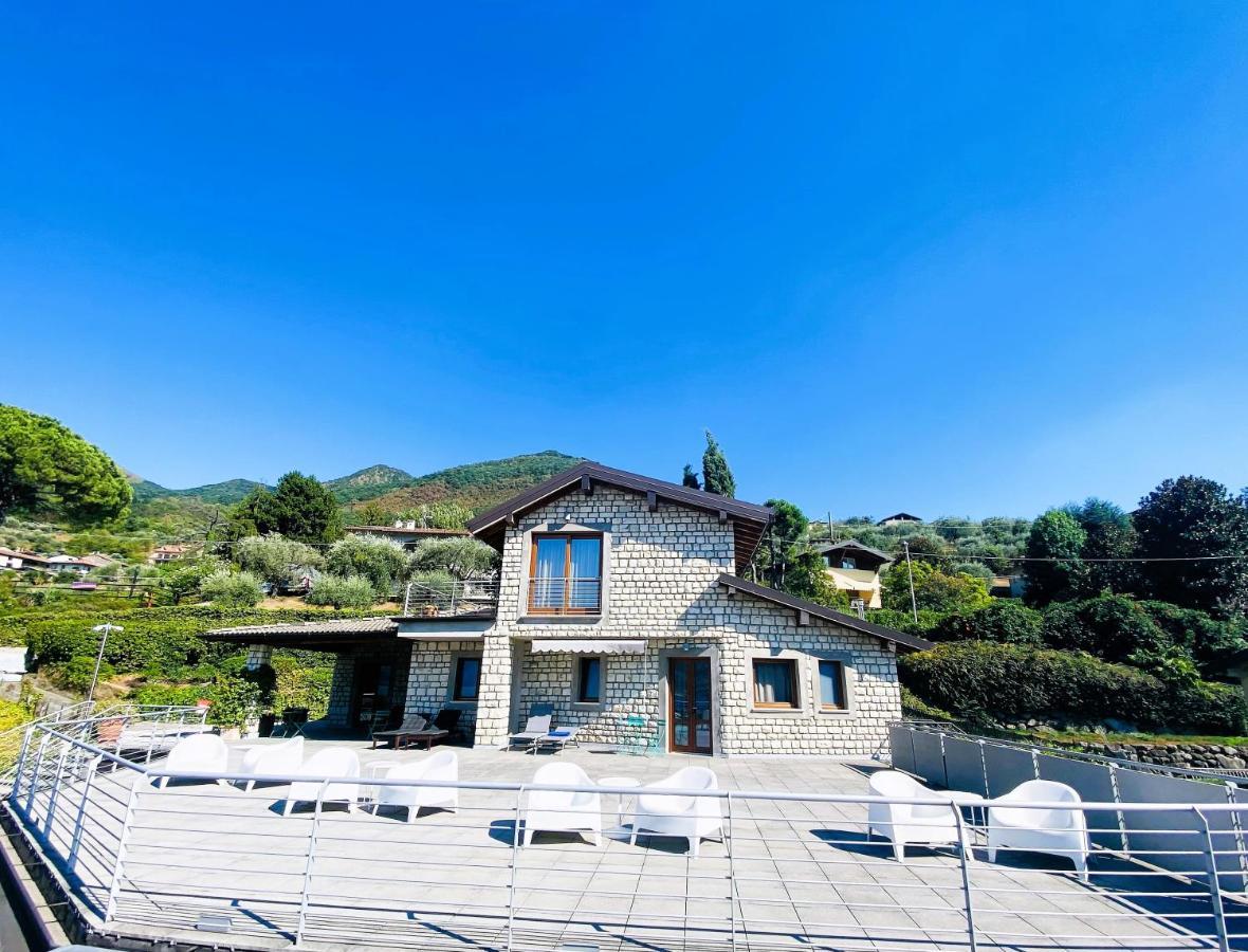 Vela Di Soleville Camere Con E Senza Vista Lago Con Ristorante & Pizzeria 살레마라시노 외부 사진