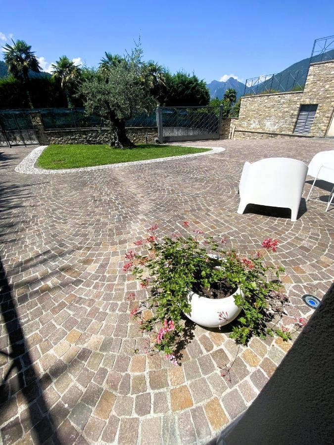 Vela Di Soleville Camere Con E Senza Vista Lago Con Ristorante & Pizzeria 살레마라시노 외부 사진